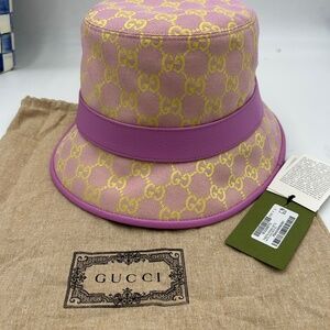 Women’s Gucci GG canvas/leather bucket, hat, size large made in Italy